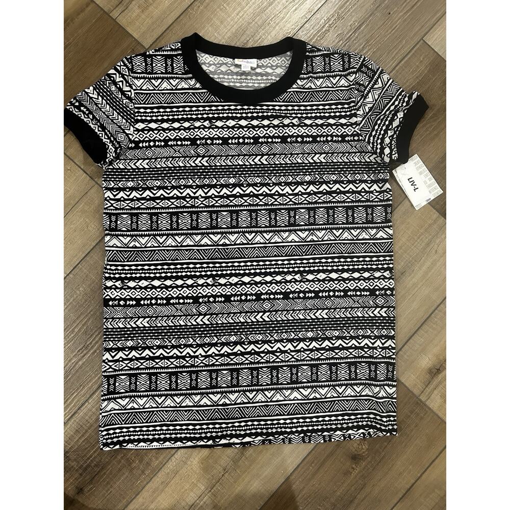 LulaRoe Liv LARGE Tshirt Top Black White Aztec New NWT‎